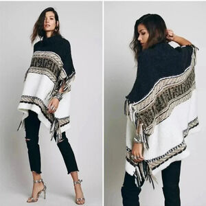 Free People Poncho Labryinth Boho Sweater Tribal Western Fringe Wool/Angora XS/S